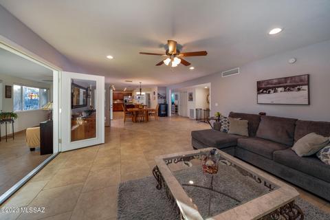 10060 E Discovery Dr, Tucson, AZ 85748 photo 15