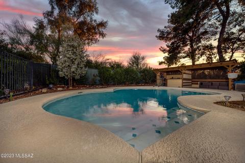 10060 E Discovery Dr, Tucson, AZ 85748 photo 4