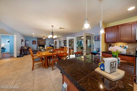 10060 E Discovery Dr, Tucson, AZ 85748 photo 14