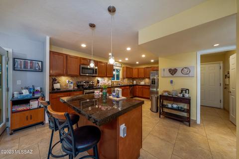 10060 E Discovery Dr, Tucson, AZ 85748 photo 11