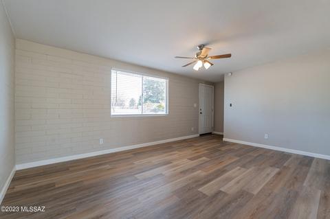 2543 Parkside Dr, Tucson, AZ 85713 photo 7