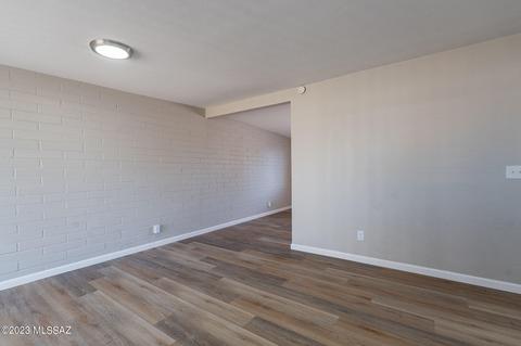 2543 Parkside Dr, Tucson, AZ 85713 photo 15