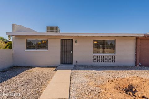 2543 Parkside Dr, Tucson, AZ 85713 photo 2
