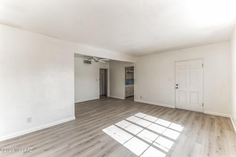 1645 E Hampton St, Tucson, AZ 85719 photo 5
