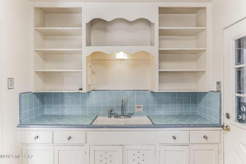 1645 E Hampton St, Tucson, AZ 85719 photo 9