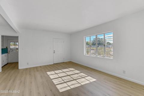 1645 E Hampton St, Tucson, AZ 85719 photo 6