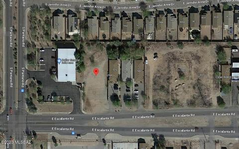 7941 Escalante Rd N, Tucson, AZ 85730