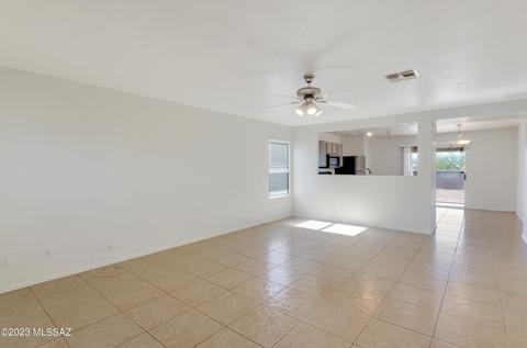 6162 S Wheaton Dr, Tucson, AZ 85747 photo 4