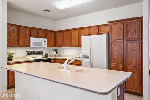 7445 E Maritime Dr, Tucson, AZ 85756 photo 5