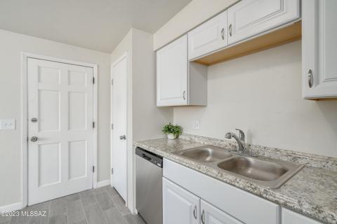 7101 E 30th St, Tucson, AZ 85710 photo 22