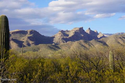 9059 E Bear Canyon Pl #3, Tucson, AZ 85749