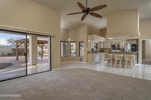 7409 E Riverbank Loop, Tucson, AZ 85715 photo 5