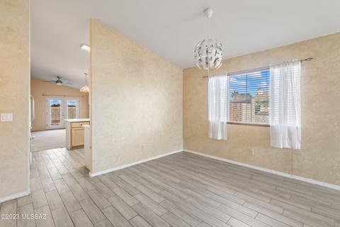 6435 E Wolfhead Dr, Tucson, AZ 85730 photo 8