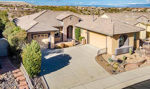 2118 W Cactus Run Dr, Green Valley, AZ 85622