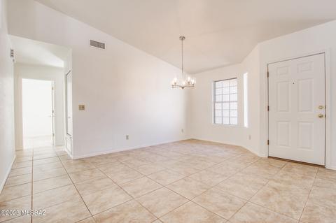 7745 S Claremon Ave, Tucson, AZ 85747 photo 5