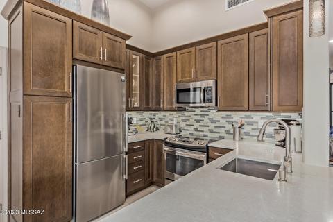 7680 E Palace Park Loop, Tucson, AZ 85710 photo 10