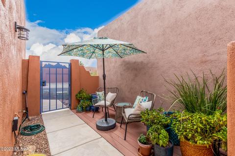 7680 E Palace Park Loop, Tucson, AZ 85710 photo 2