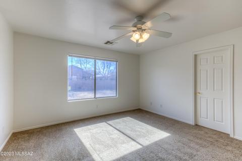 8388 E Sarnoff Ridge Loop, Tucson, AZ 85710 photo 22