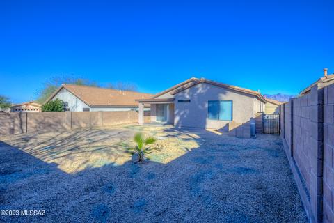 8388 E Sarnoff Ridge Loop, Tucson, AZ 85710 photo 32