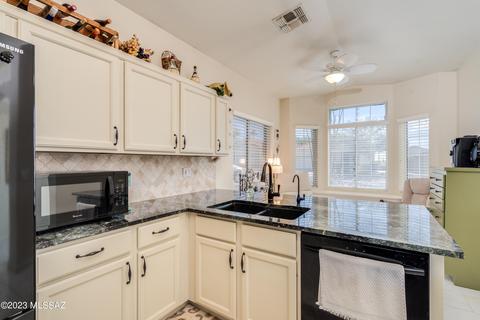 10223 E Covington St, Tucson, AZ 85748 photo 7
