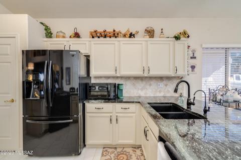 10223 E Covington St, Tucson, AZ 85748 photo 6