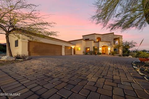 6440 N Camino Padre Isidoro, Tucson, AZ 85718