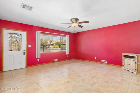 428 E Roger Rd, Tucson, AZ 85705 photo 4