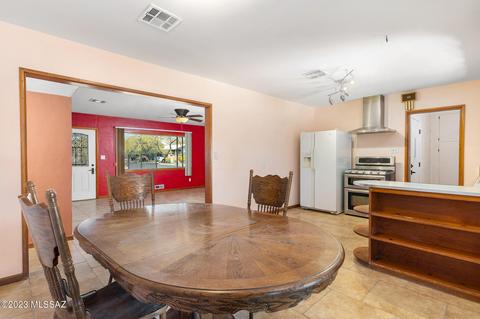 428 E Roger Rd, Tucson, AZ 85705 photo 13