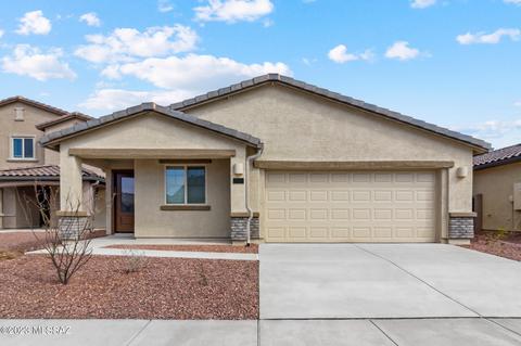 34887 S Iron Jaw Dr, Red Rock, AZ 85145