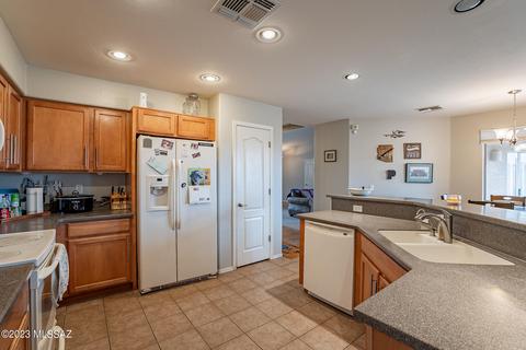 1039 S Grantham Dr, Vail, AZ 85641 photo 13
