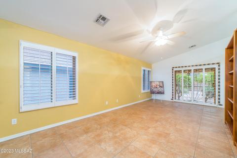 9652 E Belasco Loop, Tucson, AZ 85748 photo 12