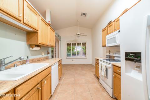 9652 E Belasco Loop, Tucson, AZ 85748 photo 19
