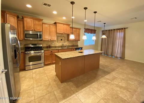 13797 E Carruthers St, Vail, AZ 85641 photo 6
