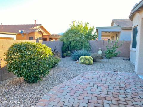13797 E Carruthers St, Vail, AZ 85641 photo 4
