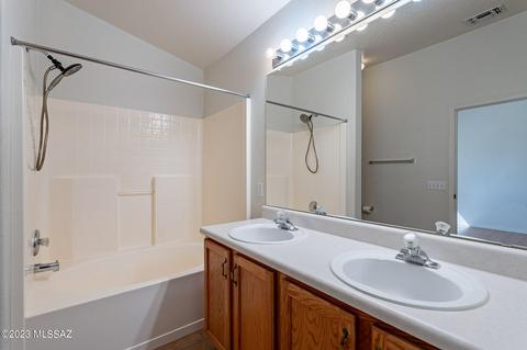 7793 S Precious Opal Dr, Tucson, AZ 85747 photo 6