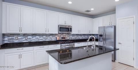 11465 E Squash Blossom Loop, Tucson, AZ 85747 photo 1