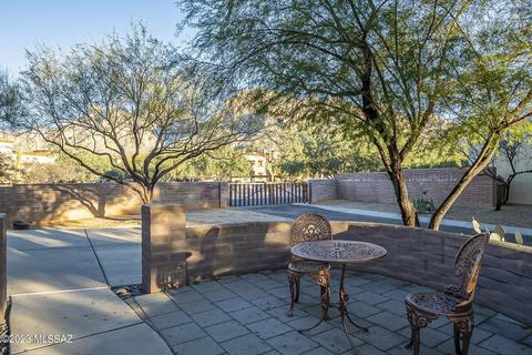 261 E Sky Light St, Oro Valley, AZ 85737 photo 8