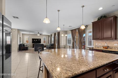 3407 W Copper Spirit Dr, Marana, AZ 85658
