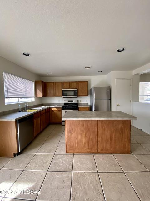 5566 S Monrovia Ave, Tucson, AZ 85706 photo 7