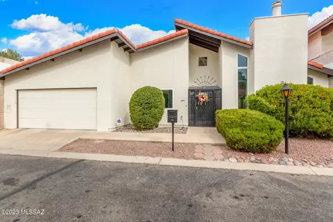 1405 N Via Ronda Oeste, Tucson, AZ 85715