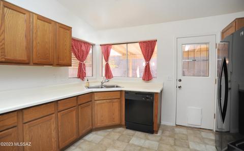 9760 E Bennett Dr, Tucson, AZ 85747 photo 15