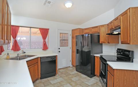 9760 E Bennett Dr, Tucson, AZ 85747 photo 16