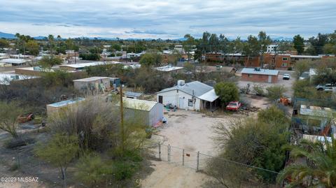 3932 E Fraedrich Dr, Tucson, AZ 85712