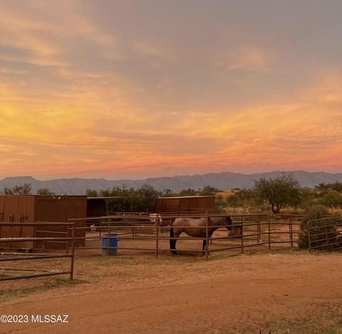 33719 Happy Thot, Oracle, AZ 85623 13 Photos MLS #22304123 - Movoto