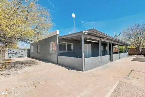 8700 E Kenyon Dr, Tucson, AZ 85710 photo 33
