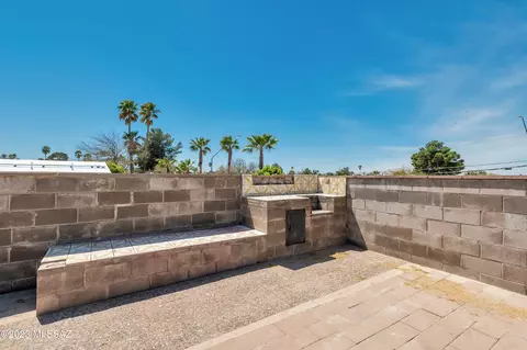 8700 E Kenyon Dr, Tucson, AZ 85710 photo 34