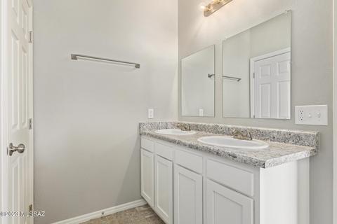 1945 E Pinal Vis, Tucson, AZ 85713 photo 15