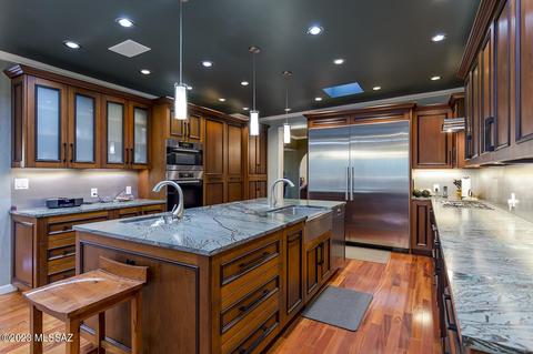 2231 E Mabel St, Tucson, AZ 85719 photo 4