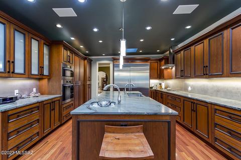 2231 E Mabel St, Tucson, AZ 85719 photo 6