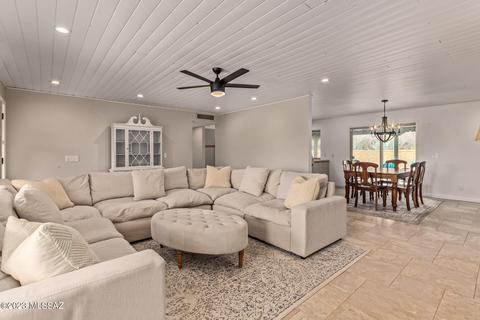 3565 E Thimble Peak Pl, Tucson, AZ 85718 photo 10
